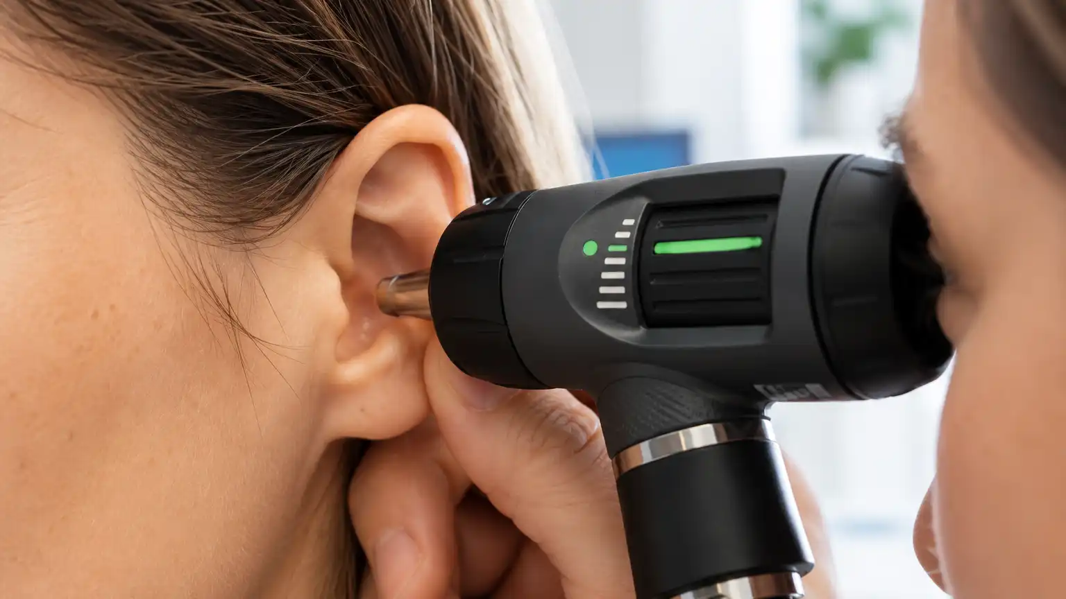 Black Ear Wax in One Ear? Book a Private Ear Check in London 3 Black Ear Wax blog img
